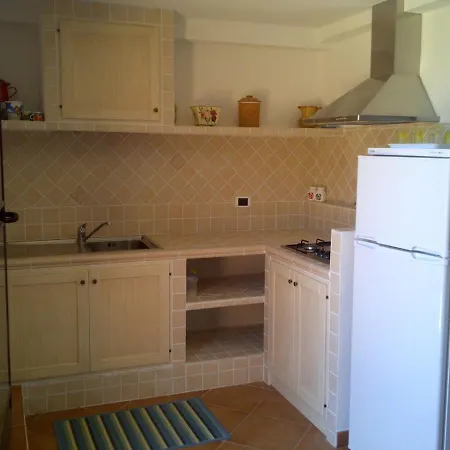 Grazioso In Casa Con Giardino La Maddalena (Sassari)