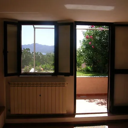 Grazioso In Casa Con Giardino Feriehus *