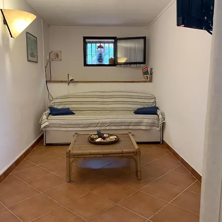 Grazioso In Casa Con Giardino Holiday home