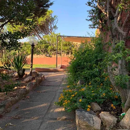 Grazioso In Casa Con Giardino Casa vacanze La Maddalena (Sassari)